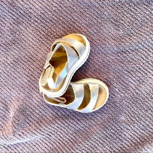 Toddler sandals